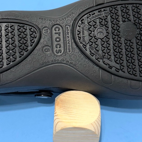 CROCS Mercy Work Women Clogs Size 6 - Picture 9 of 11